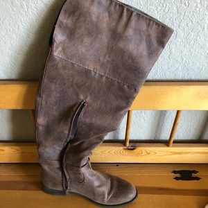 Wide calf over the knee boots women’s size 11